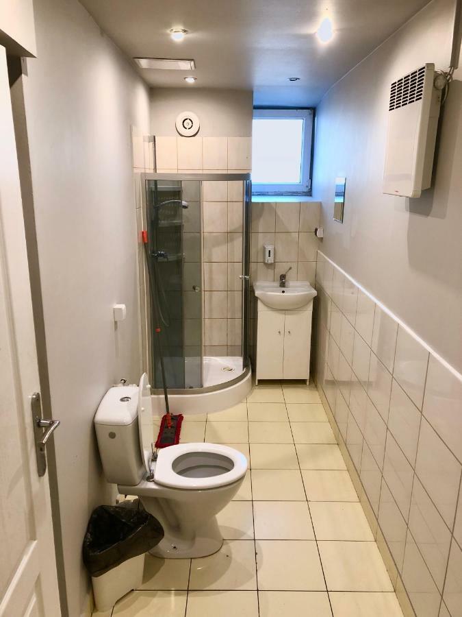 Student-House Kazimierzowska Pansiyon Varşova Dış mekan fotoğraf